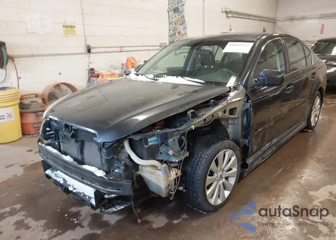 2012 Subaru Legacy 2.5I Limited из США, поврежденный, VIN 4S3BMBK67C3042257